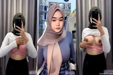 Cewek tiktoker cantik pamer body super hot